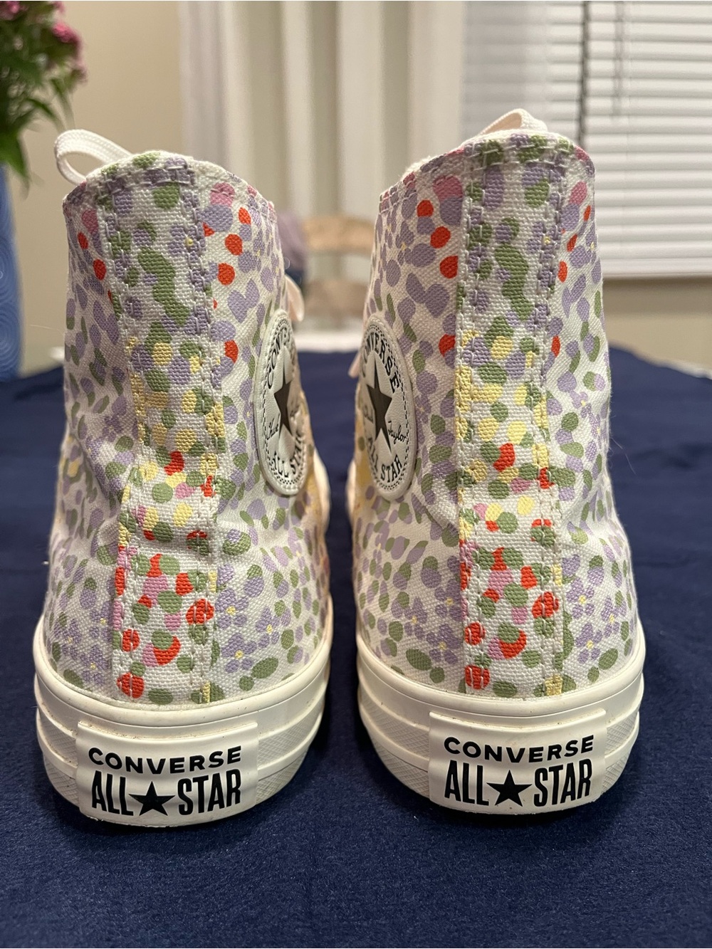 Converse Chuck Taylor High Top Multicolor Confetti Dot - Size 9 - Picture 5 of 14